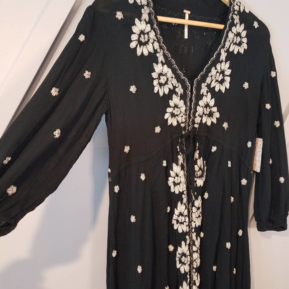 Free People Embroidered Fable Midi Dress boho - Picture 6 of 16